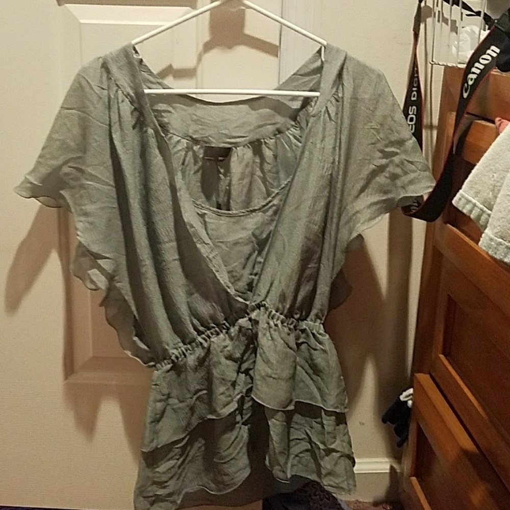 Fendi 100% silk shirt new with tags